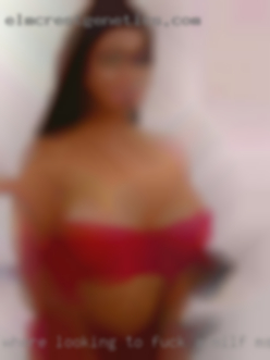 Where looking to fuck a milf mssg to guys trap?